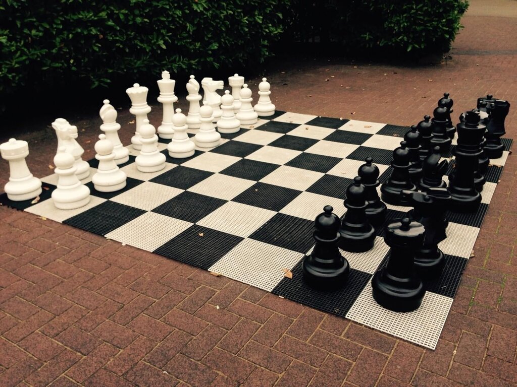 Тротуарная плитка шахматы