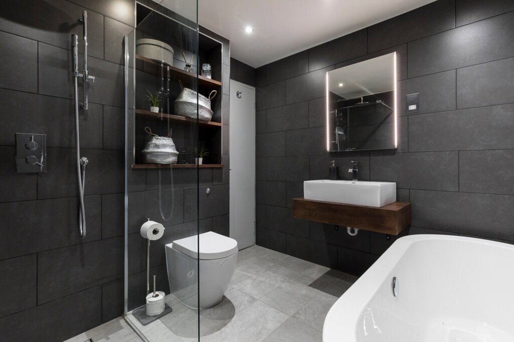 The bathroom in gray tones