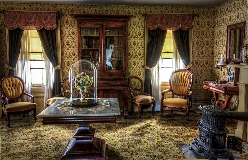 Victorian wallpaper