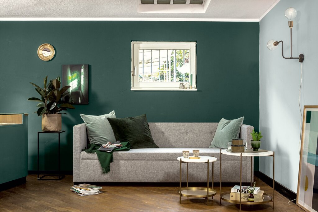 Зелёная краска для стен в квартире